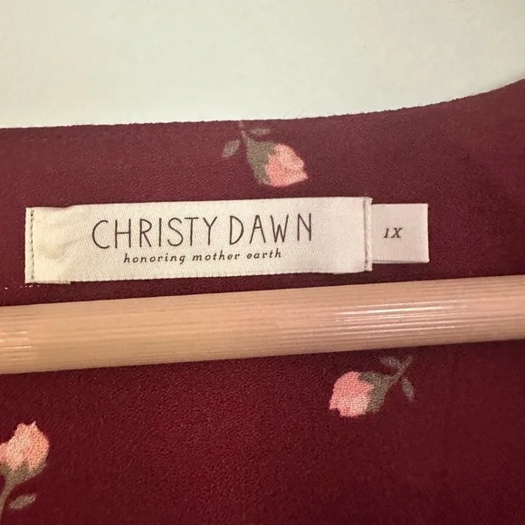 NWT Christy Dawn The Autumn wrap dress in red floral - Picture 4 of 8